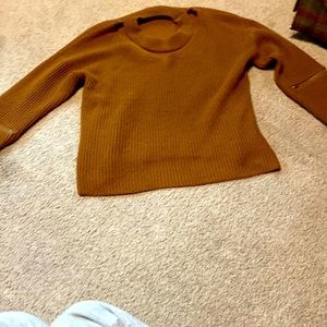 Brown long sleeve sweater with zipper on the arms very cute